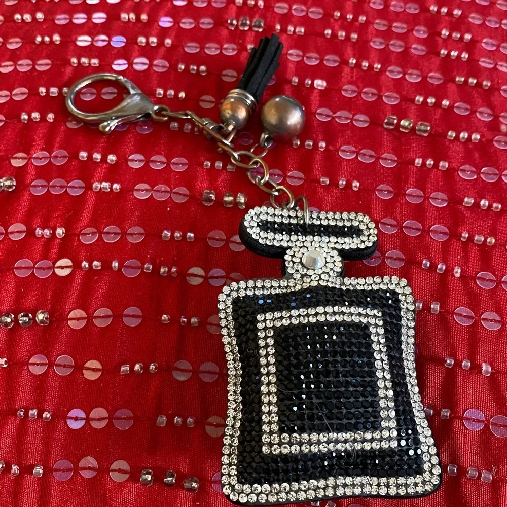 Vintage Sparkling Crystal Black White Key Chain_6